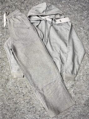 Grey ALO Yoga Hoodie & Sweatpants Set
